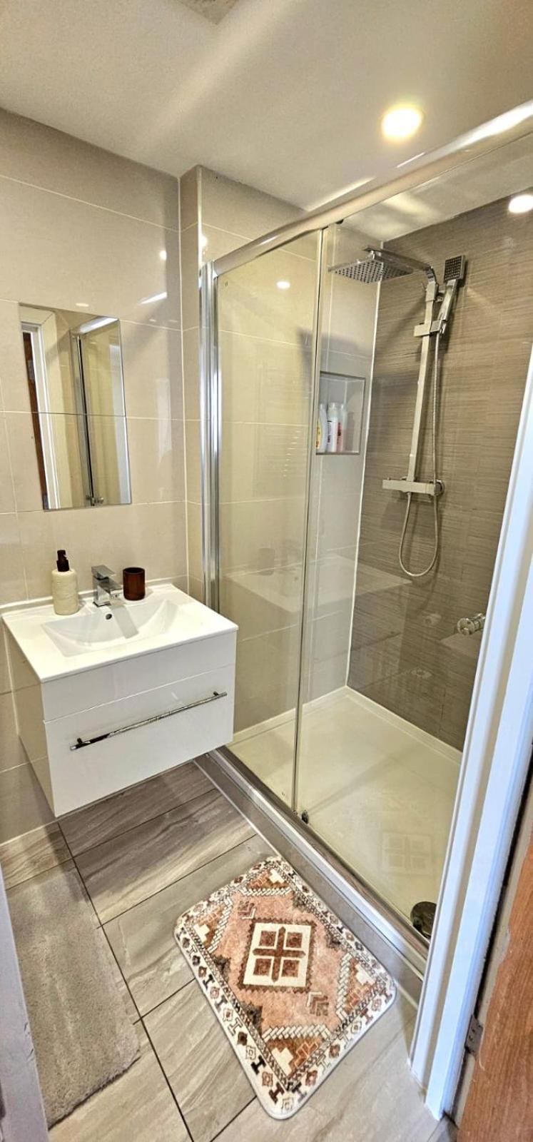 Oliver Double Room Londen Buitenkant foto