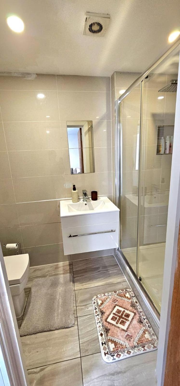 Oliver Double Room Londen Buitenkant foto
